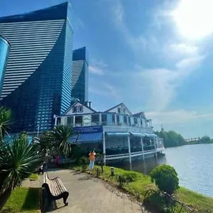 Sea View Orbi City Apart Otel